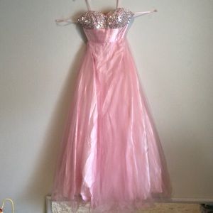 Strapless Prom dress